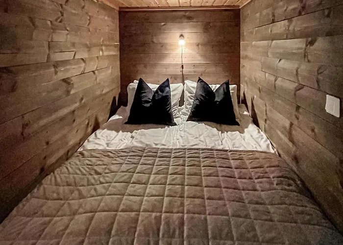 Prázdninový dům 5 Bedroom Cozy In